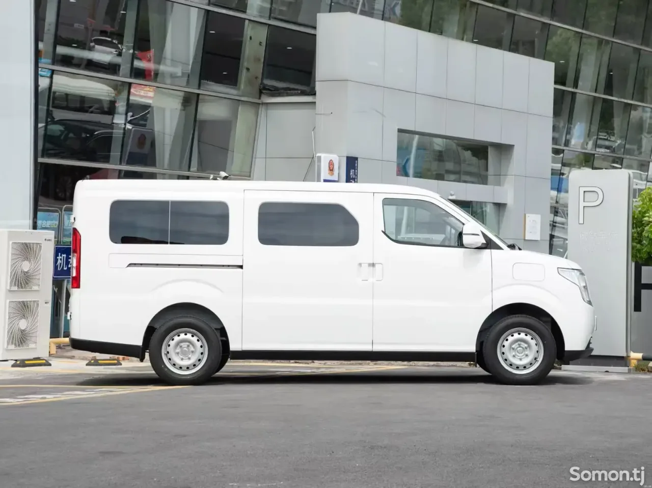 Dongfeng Forthing 2026 · AT