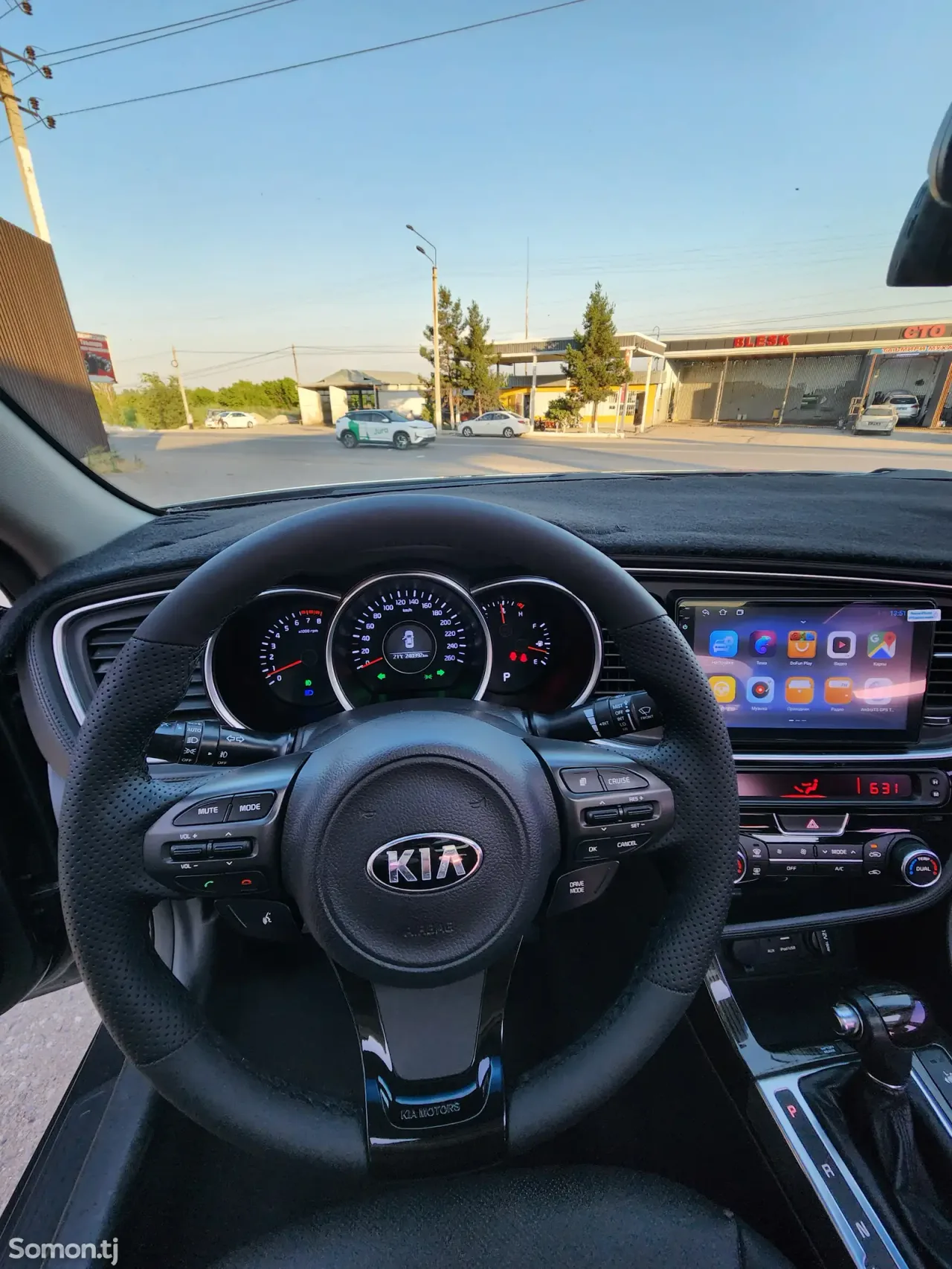 Kia K5 2014 · 2.0 AT
