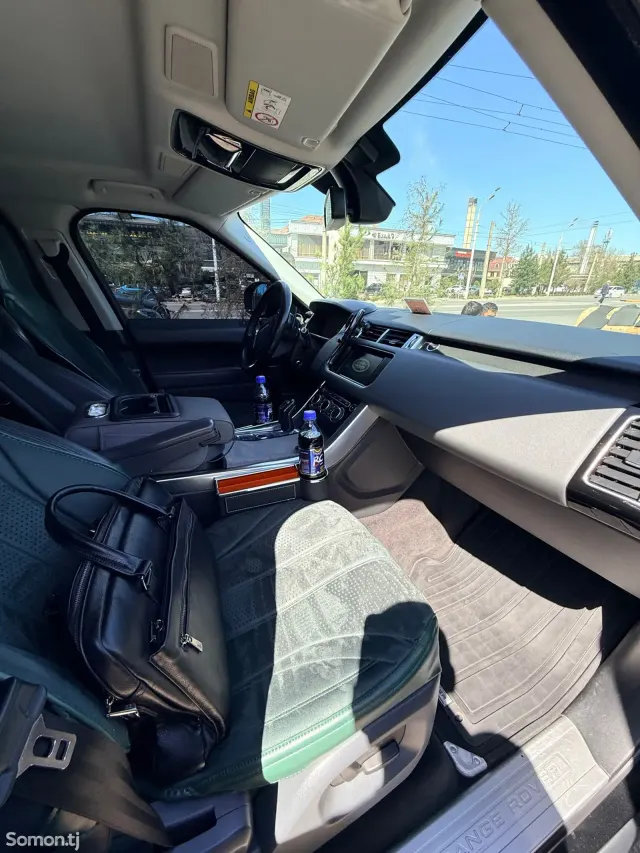 Land Rover Range Rover Sport 2016 · 3.0 AT