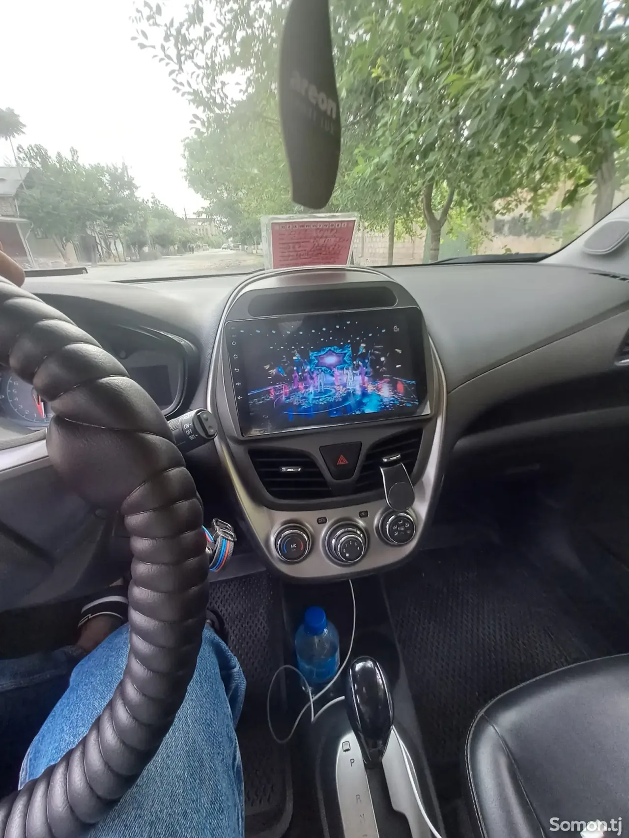 Chevrolet Spark 2017 · 1.1 AT