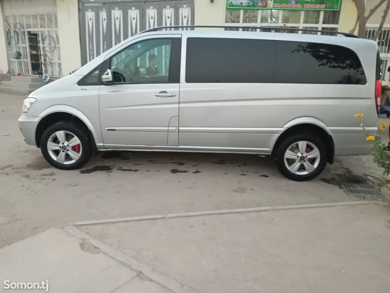 Mercedes-Benz Viano 2014 · 2.2 AT