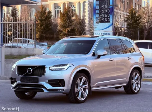Volvo XC90 2020 · 2.5 AT