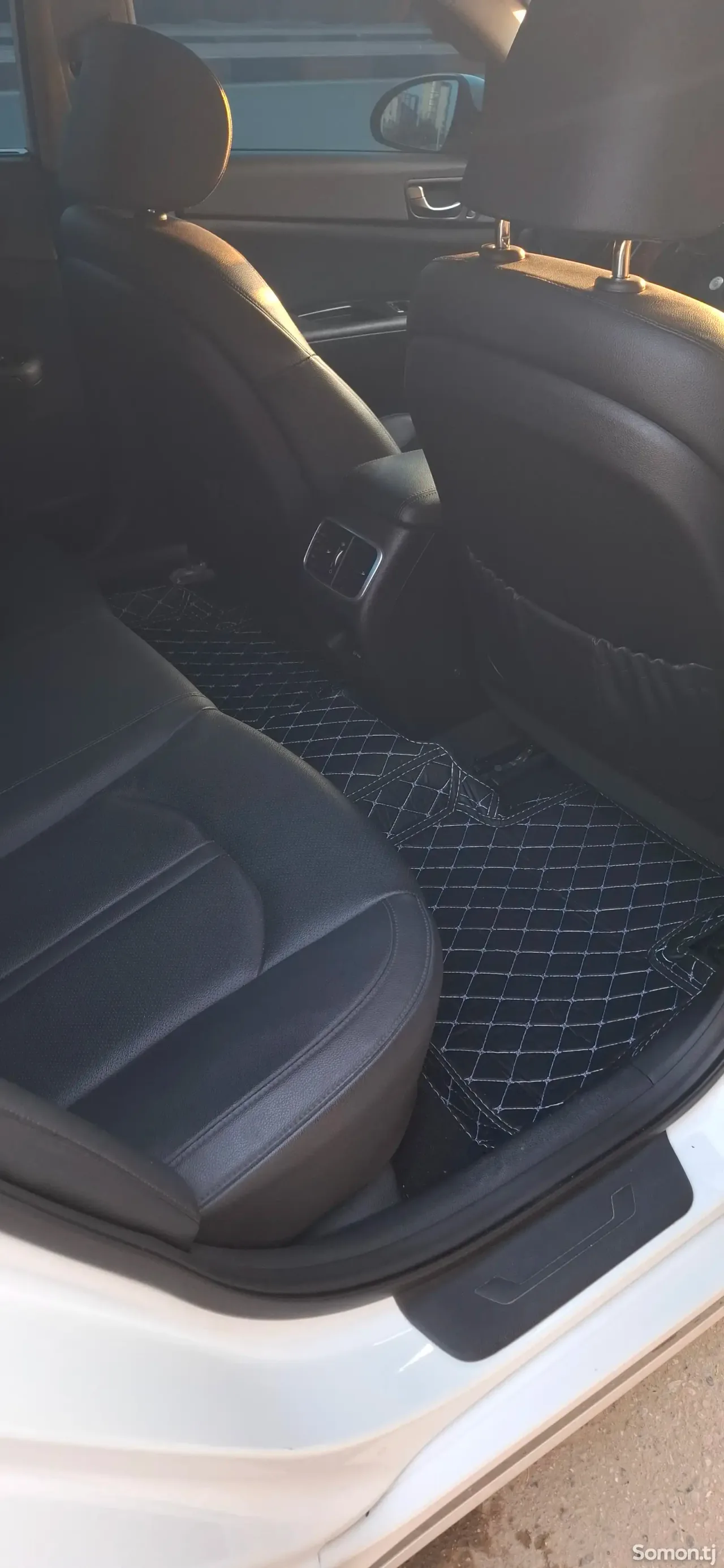 Kia K5 2016 · 2.0 AT