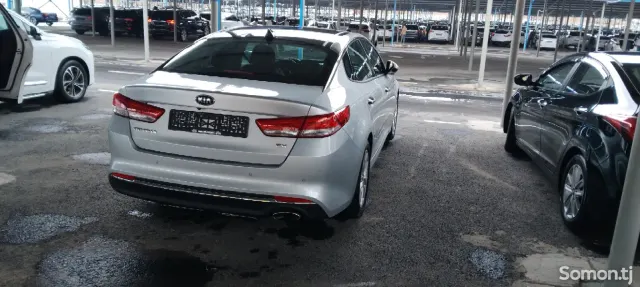 Kia Optima 2017 · 2.4 AT