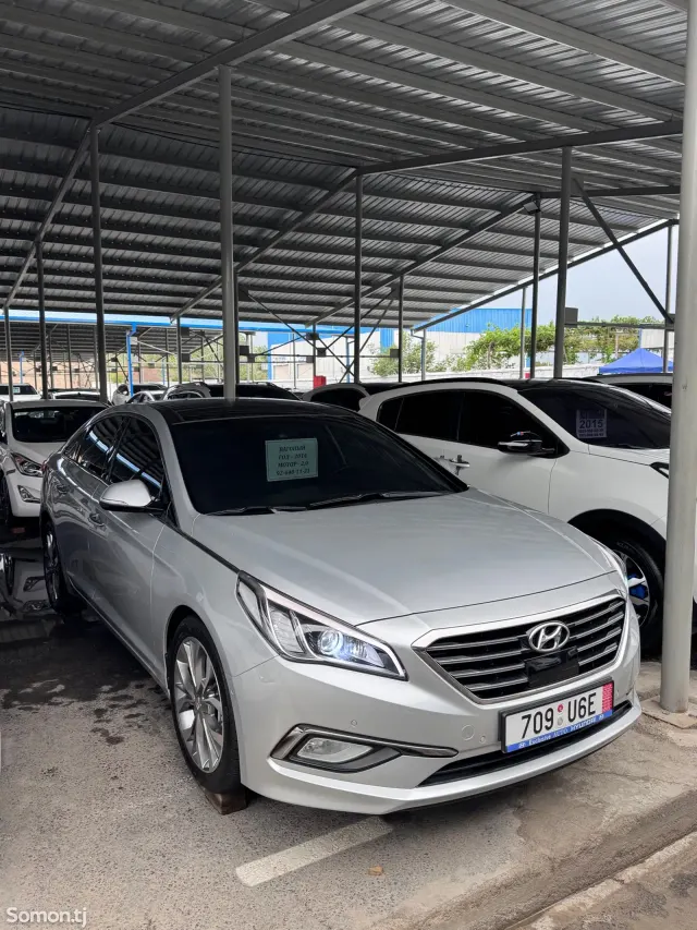 Hyundai Sonata 2014 · 2.0 AT