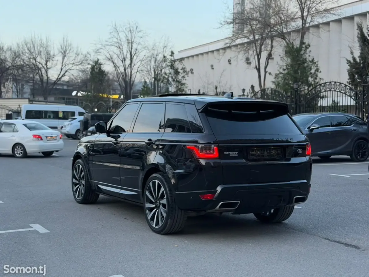 Land Rover Range Rover Sport 2018 · 3.0 AT