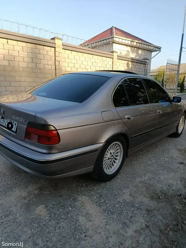 BMW 5 series 1997 · 2.0 MT