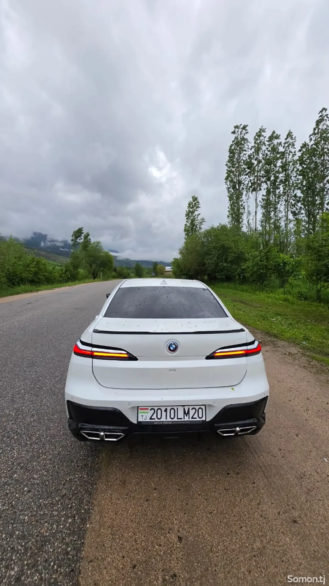 BMW 7 series 2013 · 3.0 AT