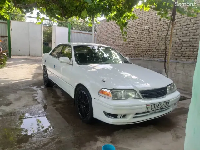 Toyota Mark II 1997 · 2.4 AT