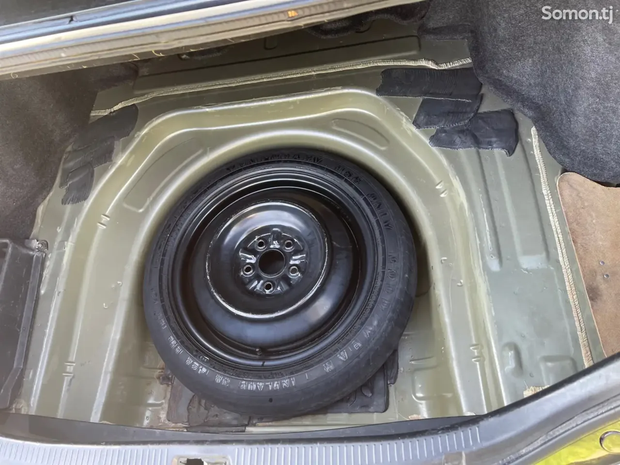 Toyota Camry 2010 · 2.5 AT