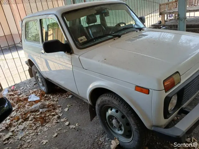 Lada (ВАЗ) Нива 2014 · 1.7 MT