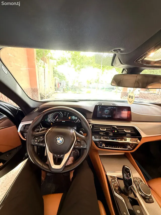 BMW 5 series 2017 · 2.0 AT