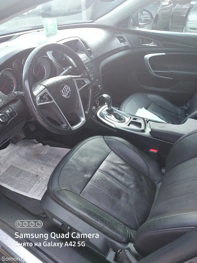 Opel Insignia 2012 · 2.4 AT