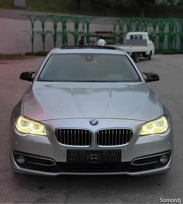 BMW 5 series 2015 · 2.0 AT