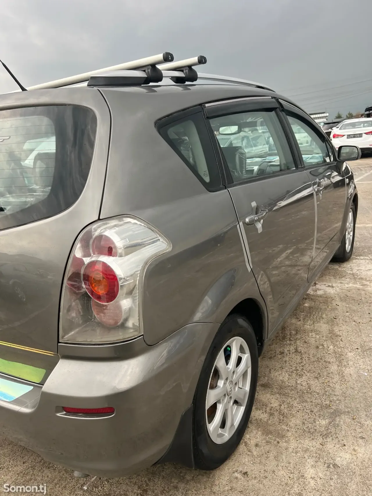 Toyota Corolla Verso 2006 · 1.8 MT