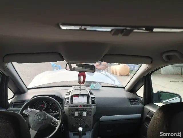 Opel Zafira 2007 · 1.9 AT