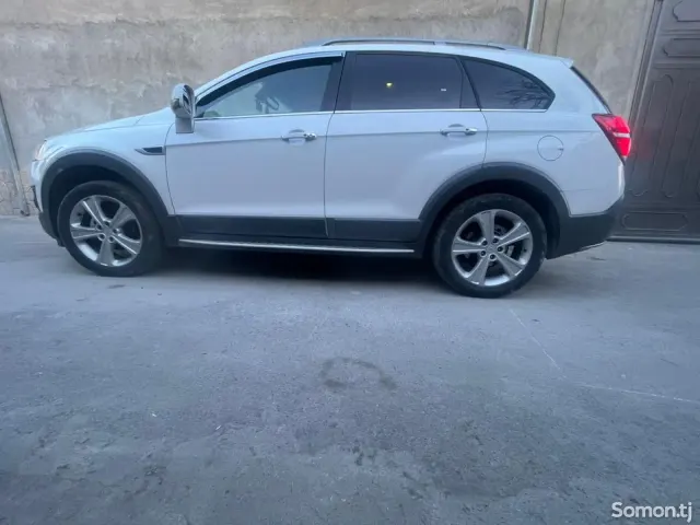 Chevrolet Captiva 2015 · 2.0 AT