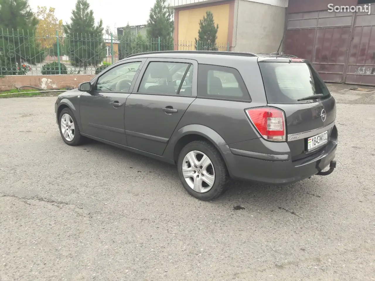 Opel Astra H 2008 · 1.7 MT