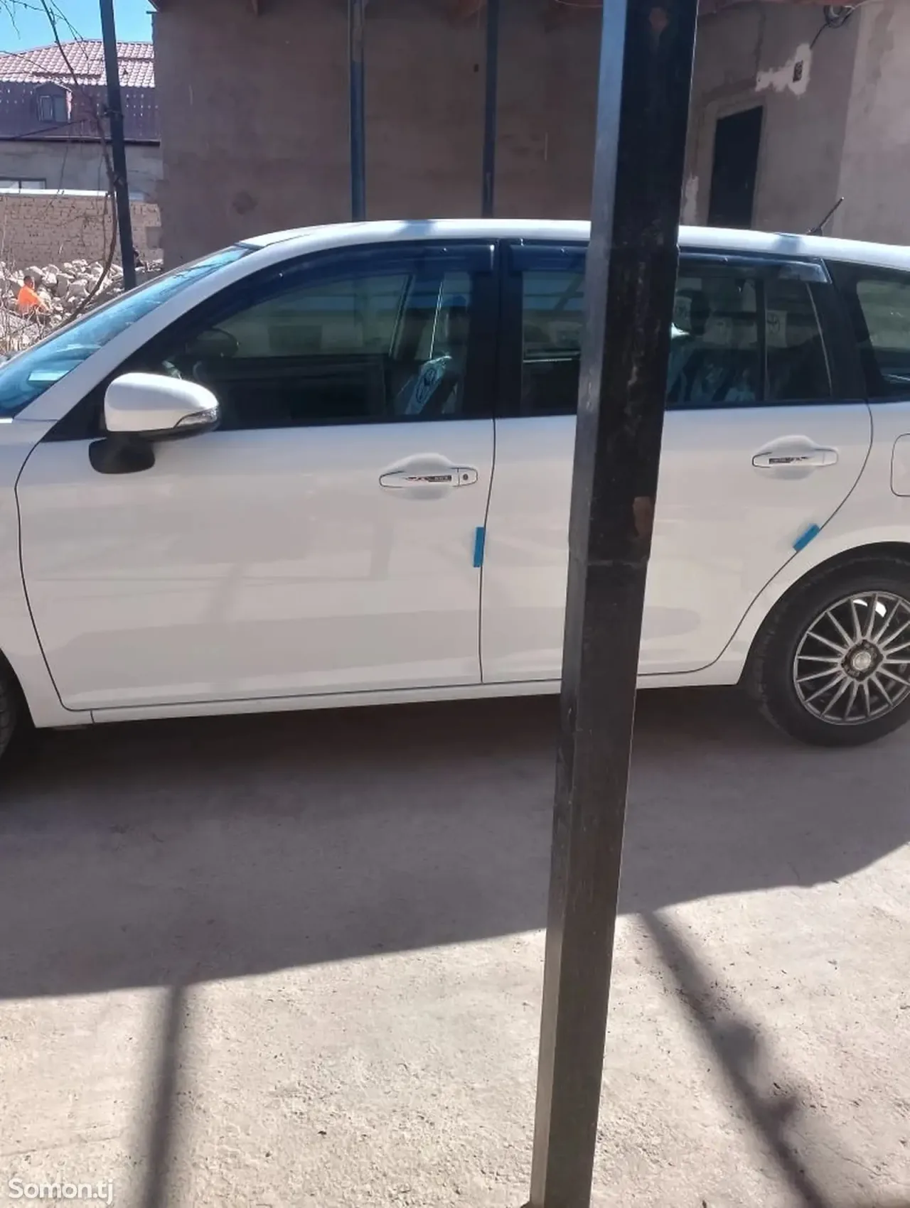 Toyota Fielder 2014 · 1.5 AT