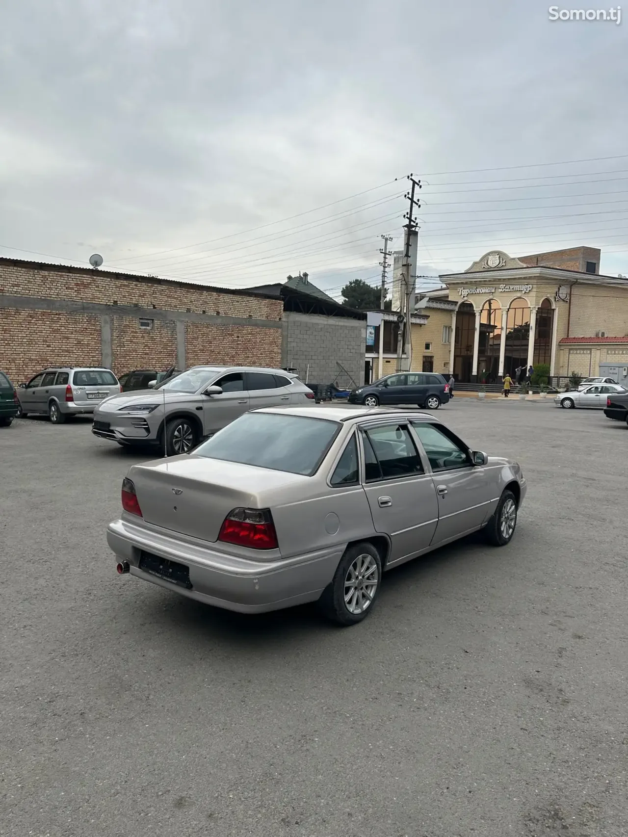 Daewoo Nexia 1999 · 1.6 MT