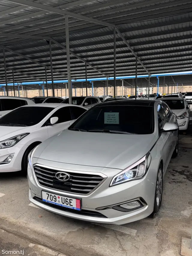 Hyundai Sonata 2014 · 2.0 AT