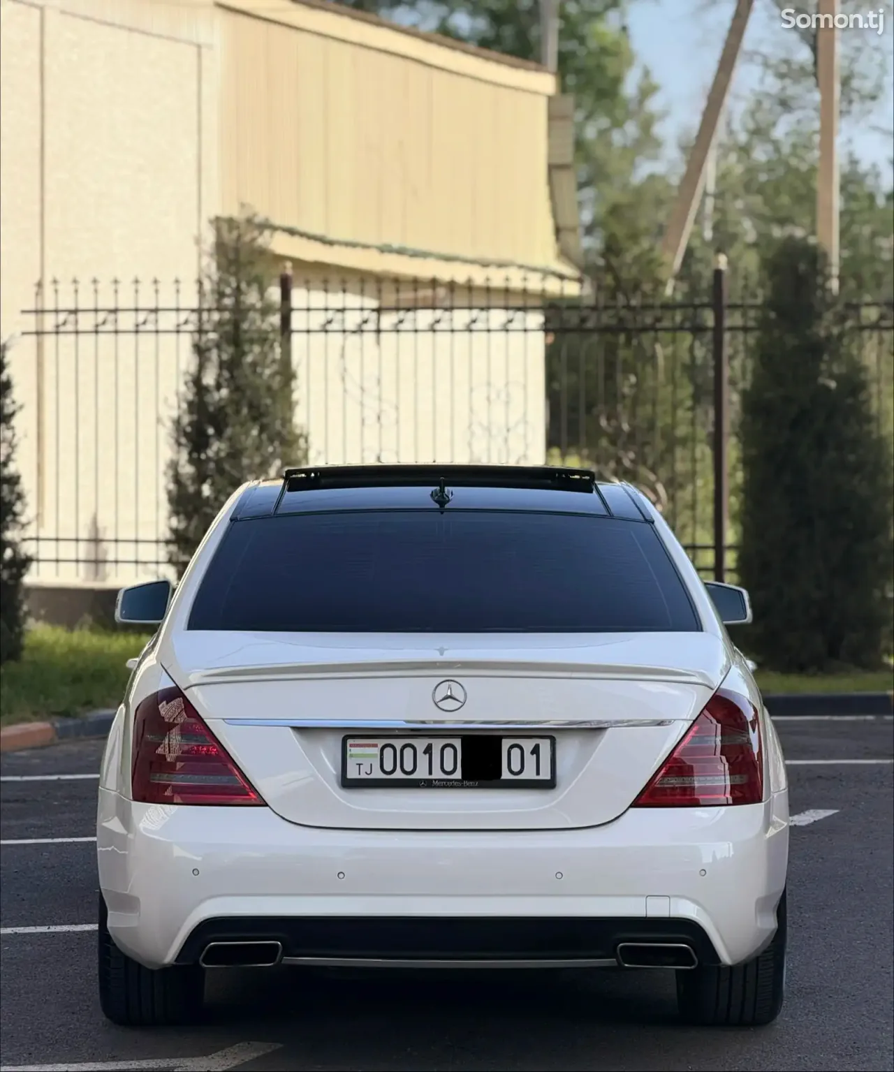 Mercedes-Benz S class 2012 · 3.5 AT
