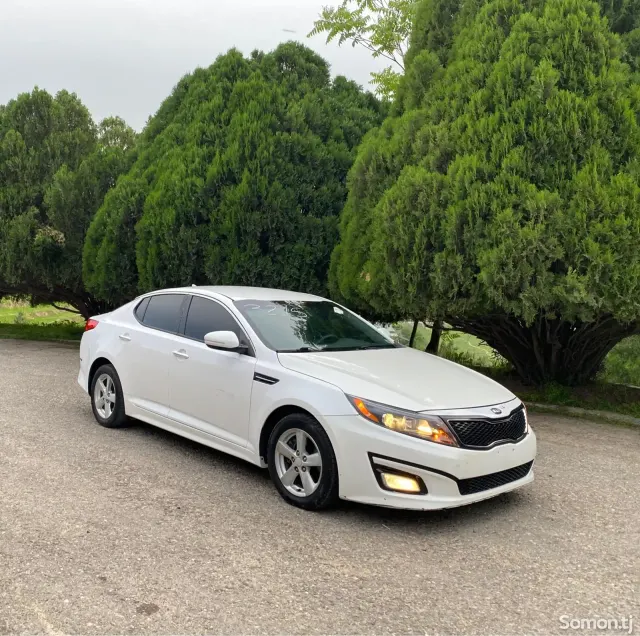 Kia Optima 2015 · 2.4 AT