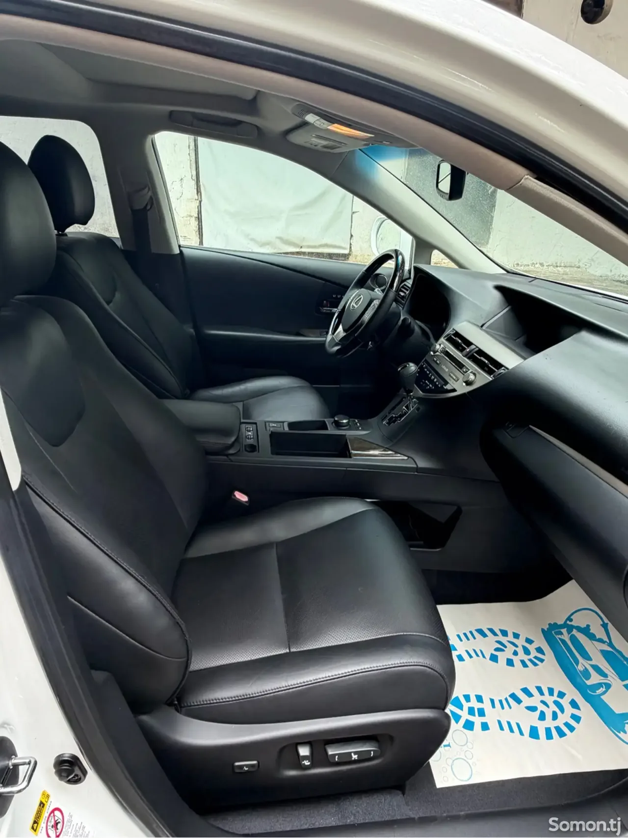 Lexus RX series 2015 · 3.5 AT