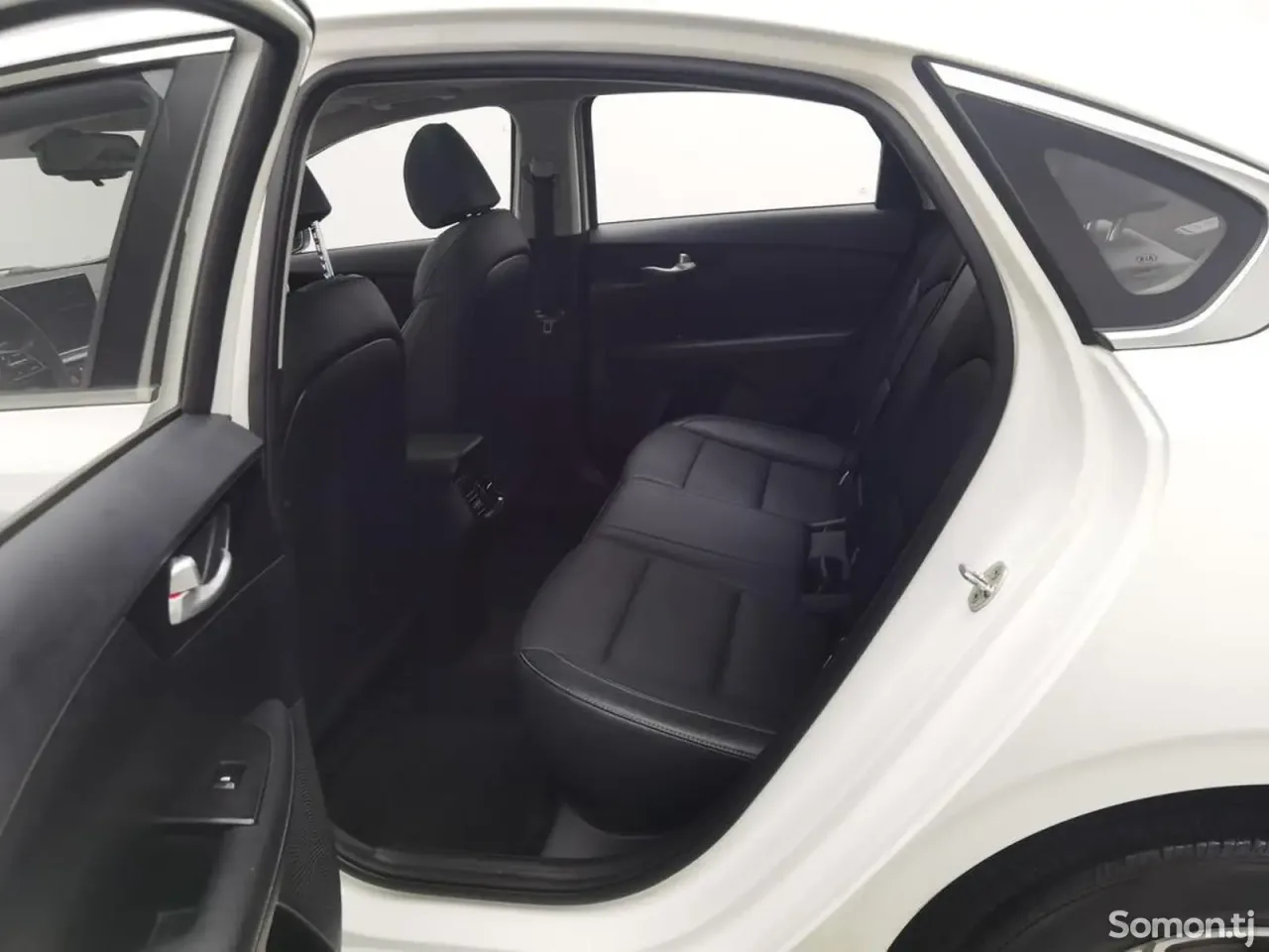 Kia K3 2019 · 1.5 AT