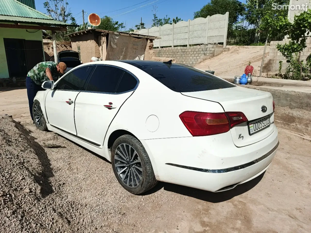 Kia K7 2012 · 2.4 AT