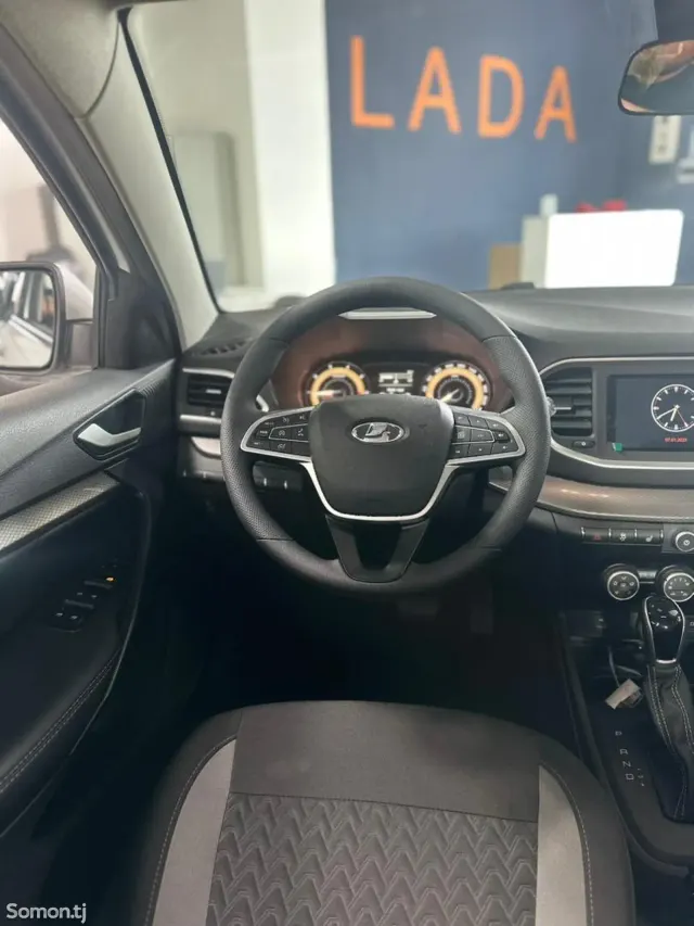 Lada (ВАЗ) Vesta 2025 · 1.6 AT