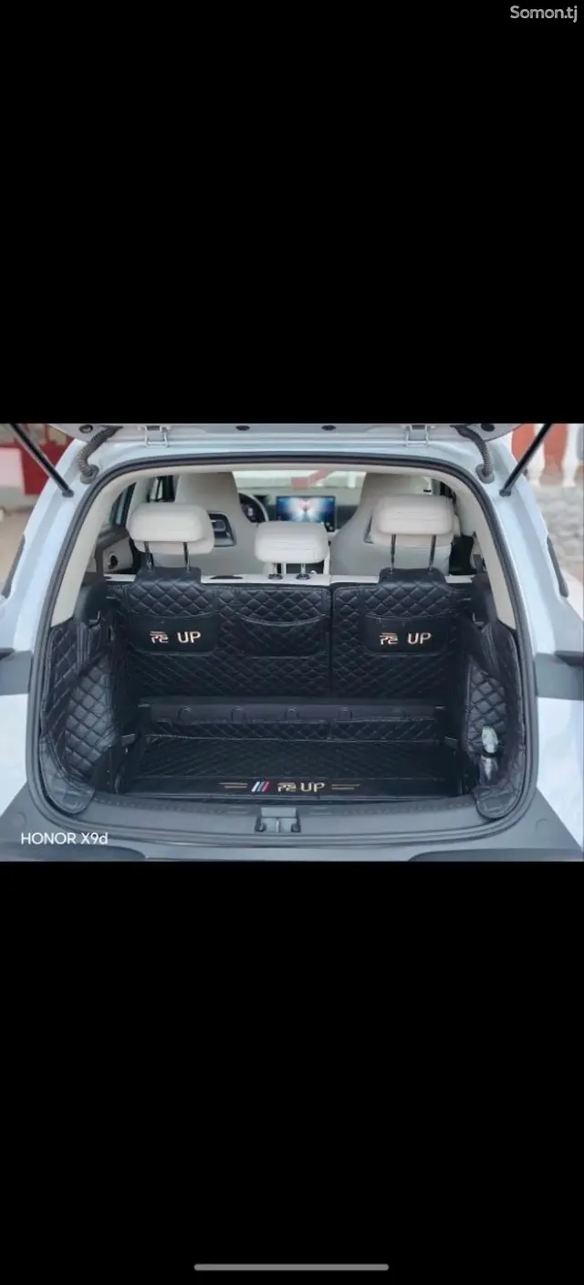 BYD Yuan Up 2025 · AT