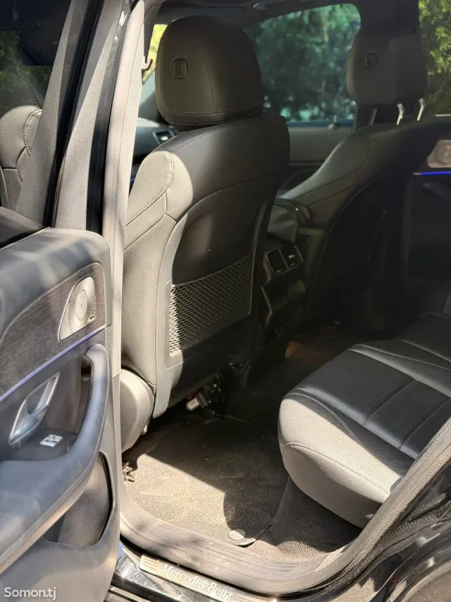 Mercedes-Benz GLE class 2023 · 3.5 AT