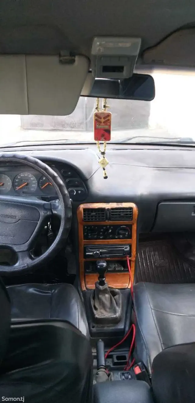 Daewoo Espero 1997 · 1.8 MT