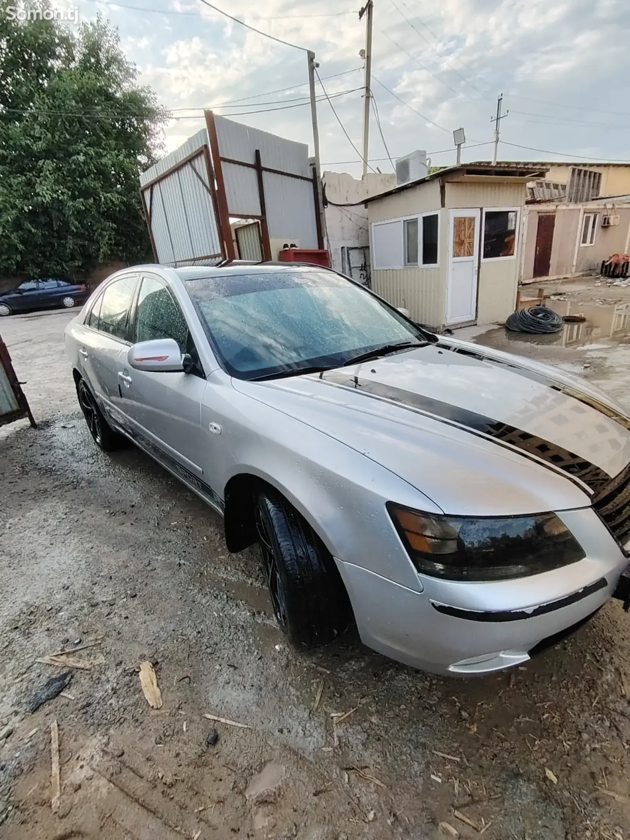 Hyundai Sonata 2008 · 2.4 AT