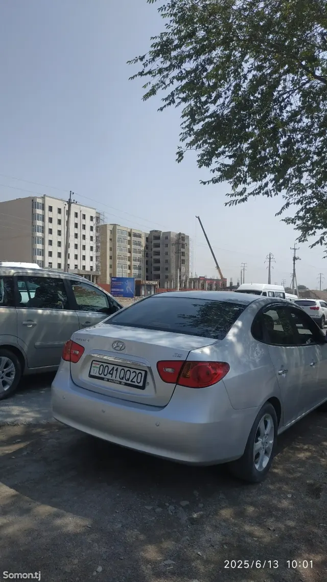 Hyundai Avante 2007 · 1.6 AT