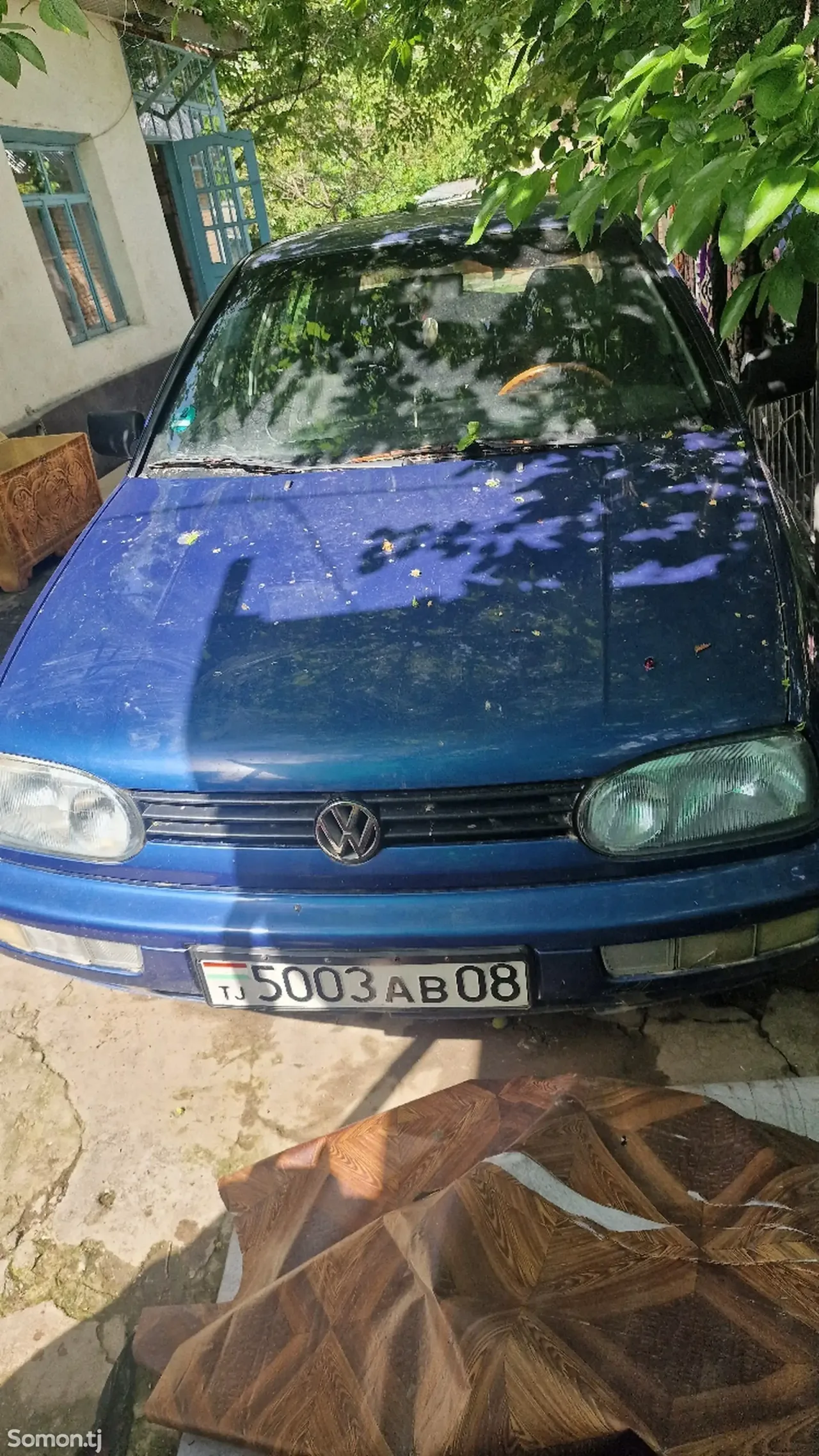 Volkswagen Golf 1996 · 1.6 MT