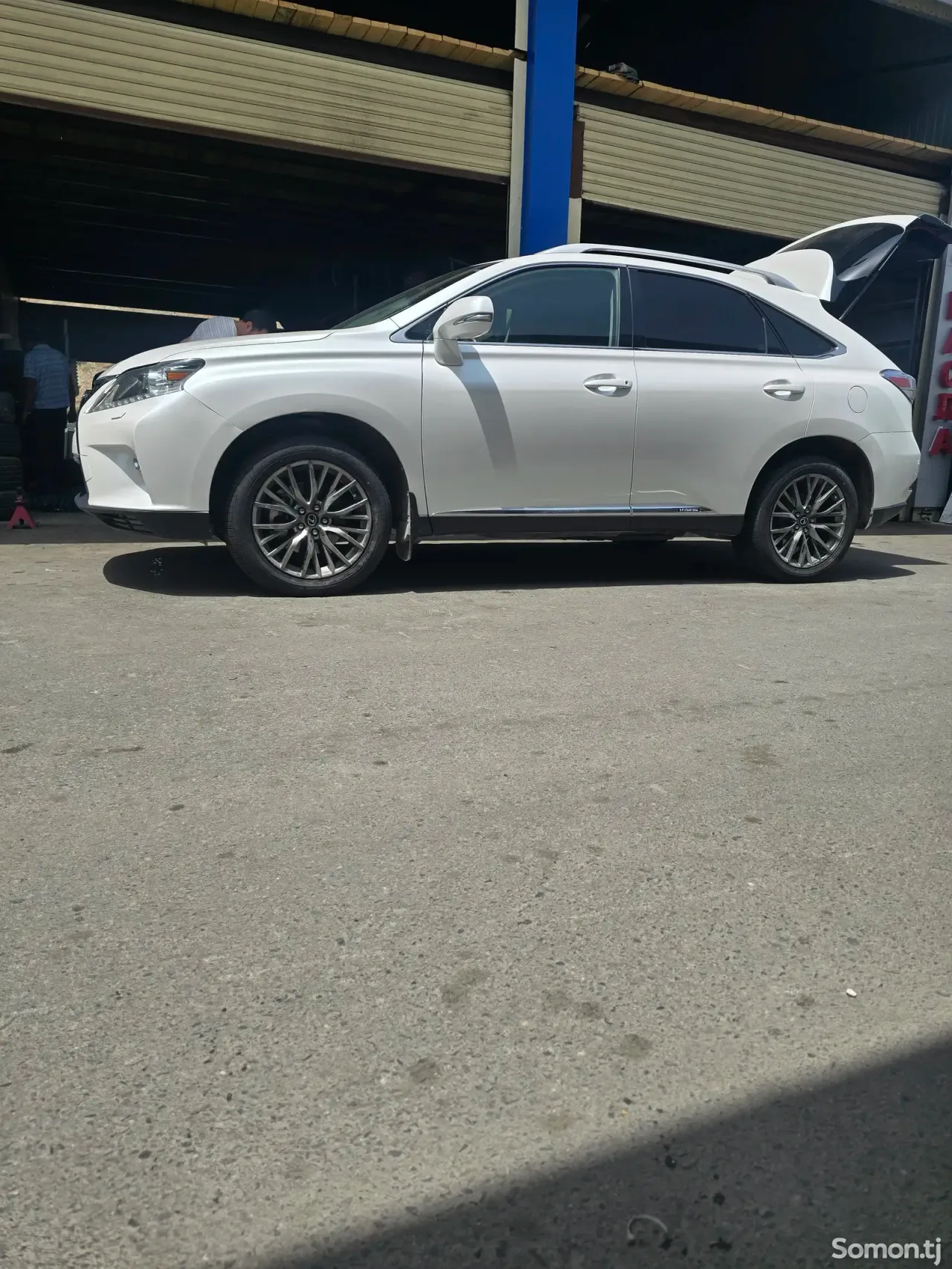 Lexus RX series 2010 · 3.5 AT
