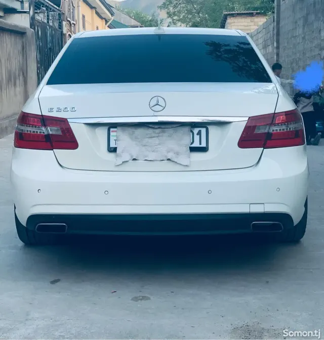 Mercedes-Benz E class 2012 · 2.0 AT