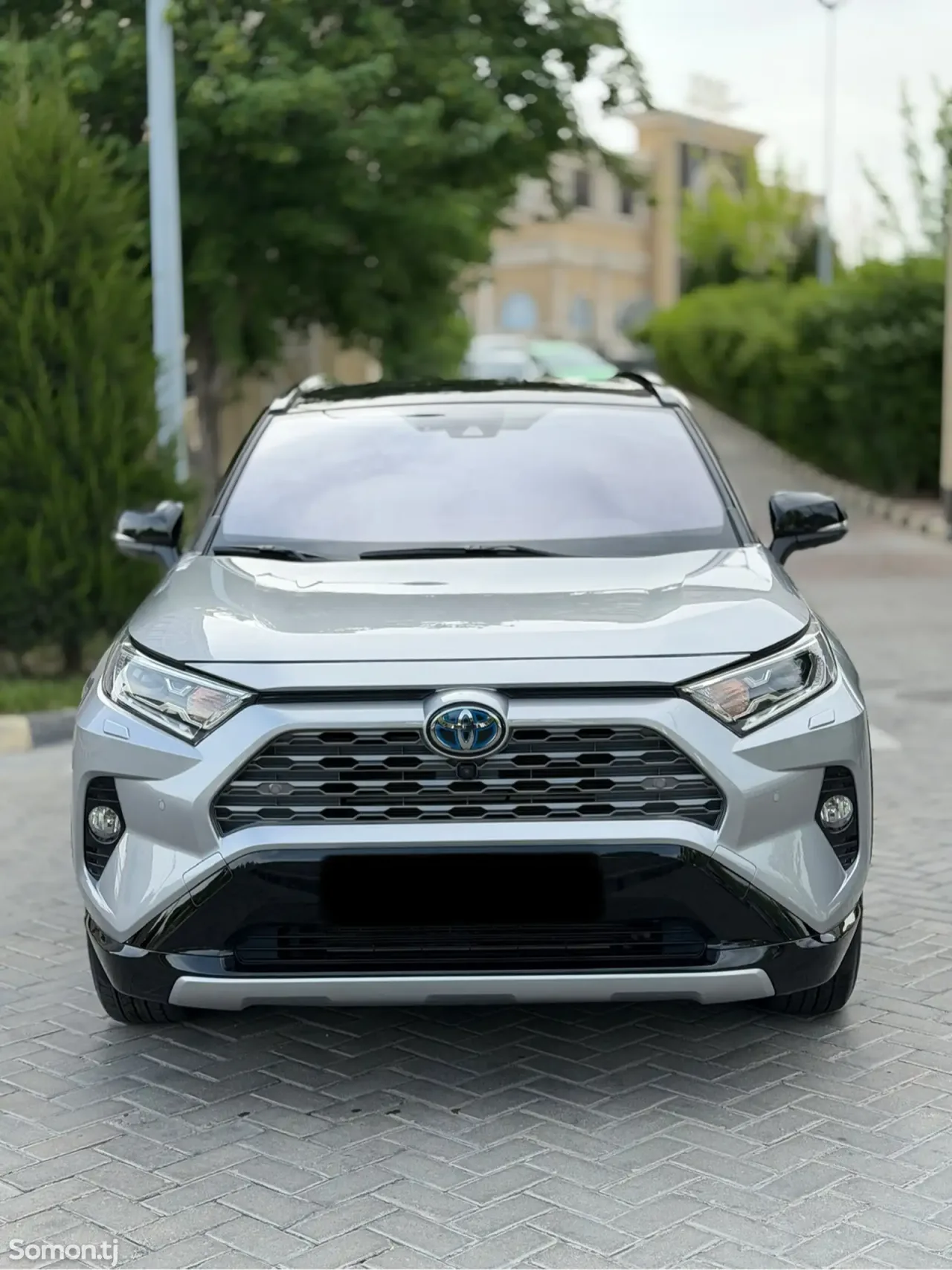 Toyota RAV 4 2021 · 2.5 CVT