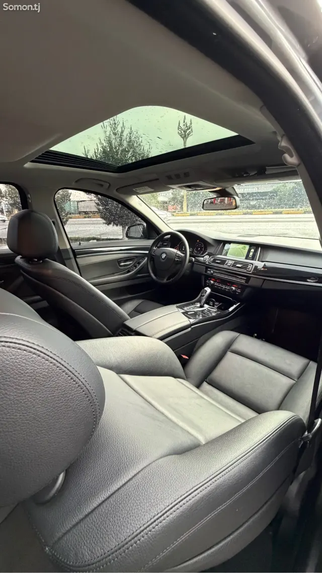 BMW 5 series 2014 · 2.0 AT