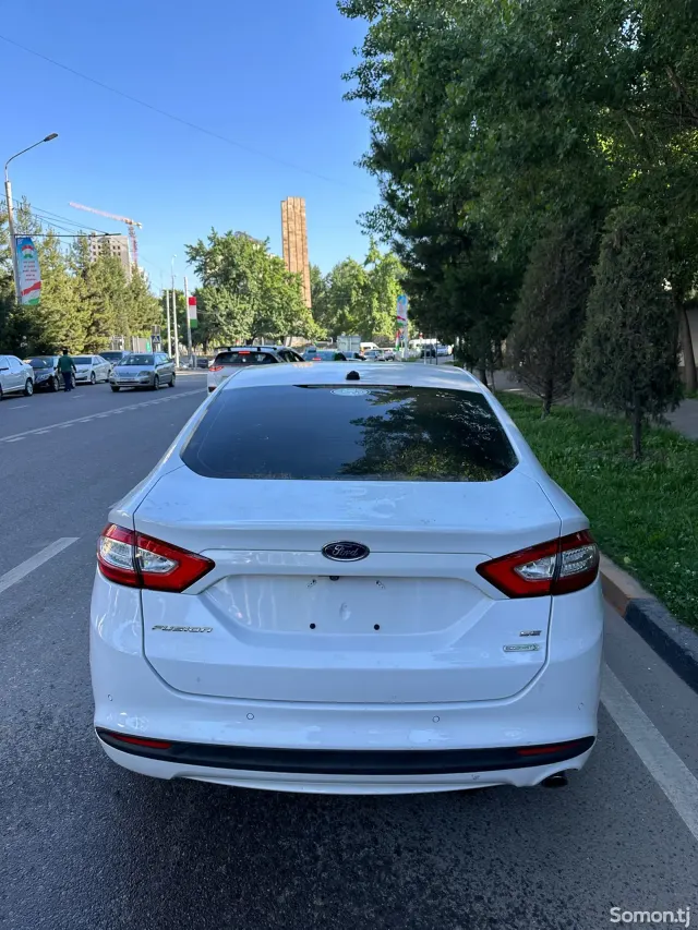 Ford Fusion 2016 · 1.5 AT
