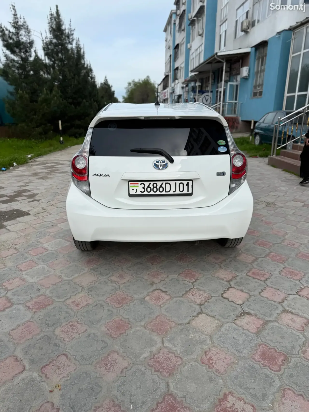 Toyota Aqua 2014 · 1.5 AT