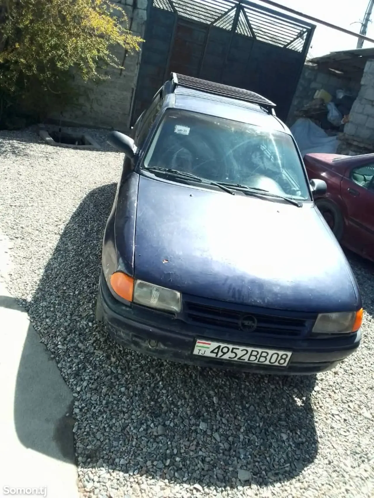 Opel Astra F 1993 · 1.6 MT