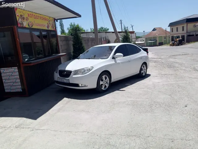 Hyundai Avante 2007 · 1.6 AT