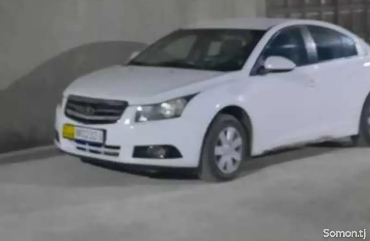 Chevrolet Cruze 2009 · 1.6 AT