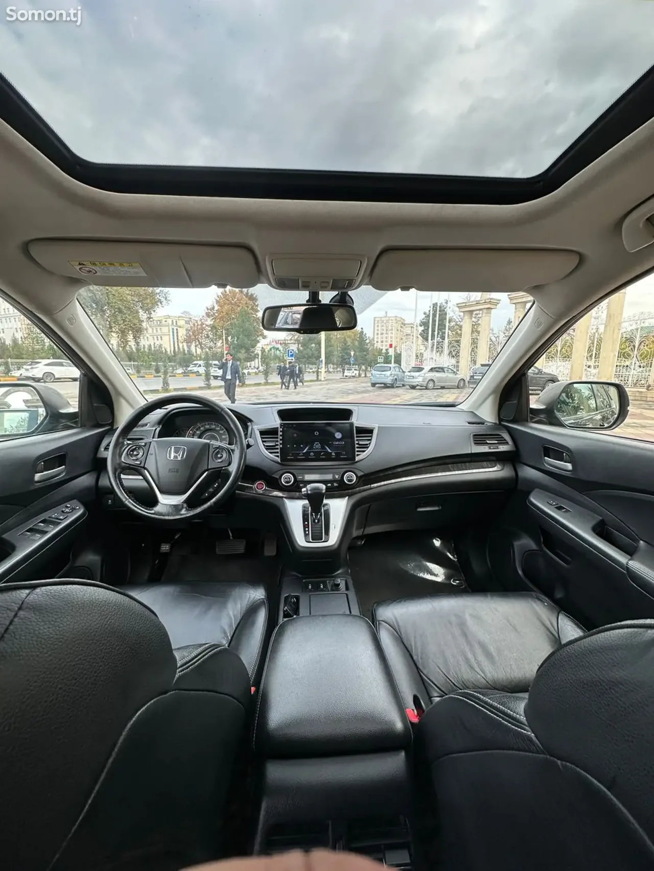 Honda CR-V 2012 · 2.4 AT
