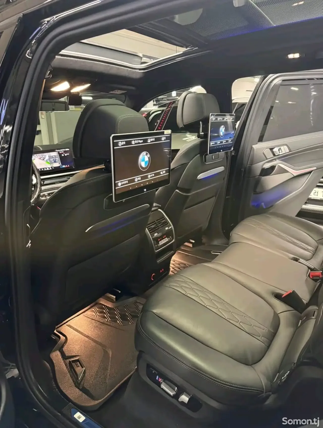 BMW X7 2024 · 3.0 AT