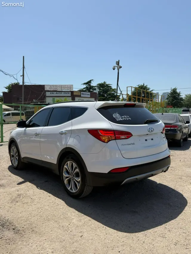 Hyundai Santa Fe 2014 · 2.0 AT