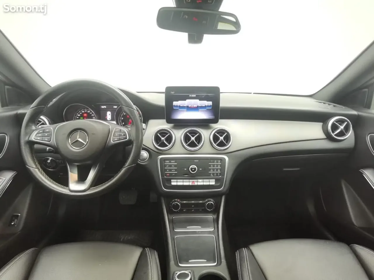 Mercedes-Benz CLA-Class 2018 · 4.0 AT